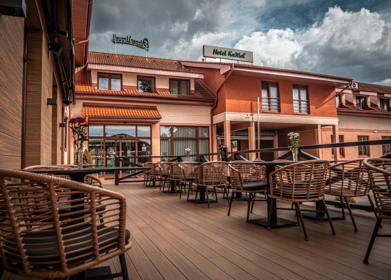 Hotel Novy Kastiel - Self Check-In ตอปอลชานี ภายนอก รูปภาพ