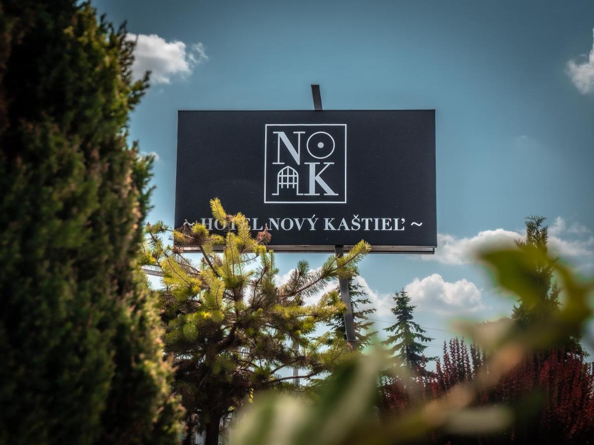 Hotel Novy Kastiel - Self Check-In ตอปอลชานี ภายนอก รูปภาพ